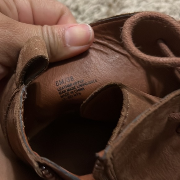 NWOT Lucky Brand Tan Boots - Picture 7 of 7